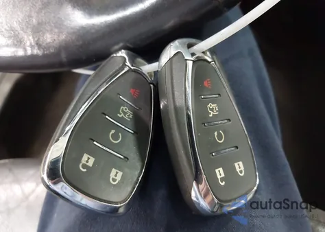 2016 Chevrolet Malibu Premier z USA, uszkodzony, nr VIN 1G1ZH5SX0GF319941